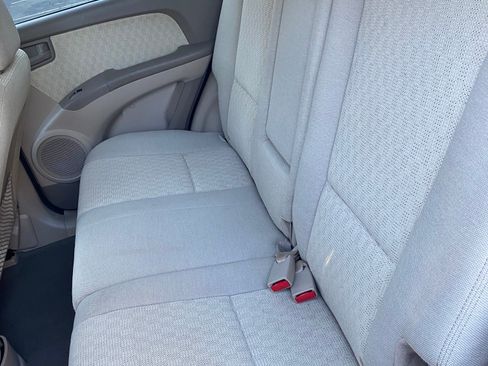 Used 2008 Kia Sportage LX image 16