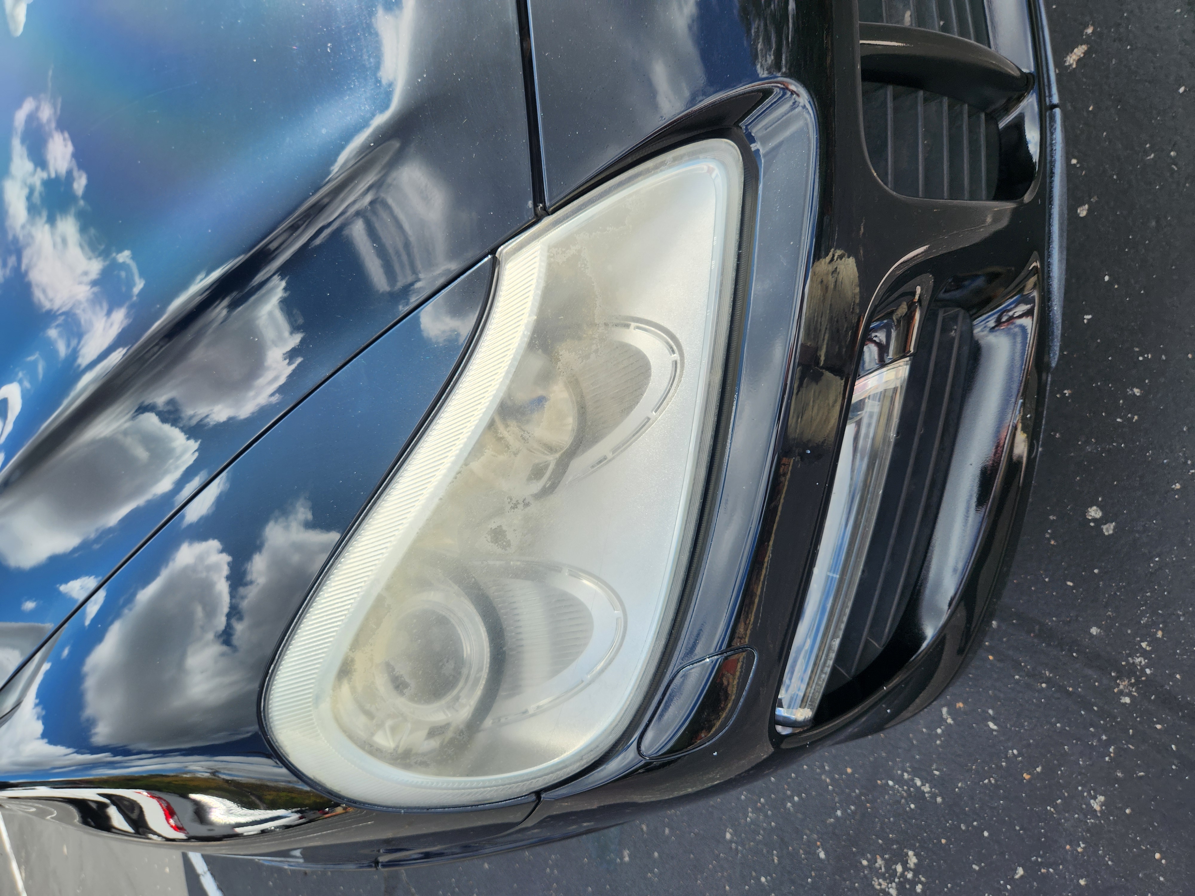 Used 2009 Porsche Cayenne Turbo AWD/4WD image 28