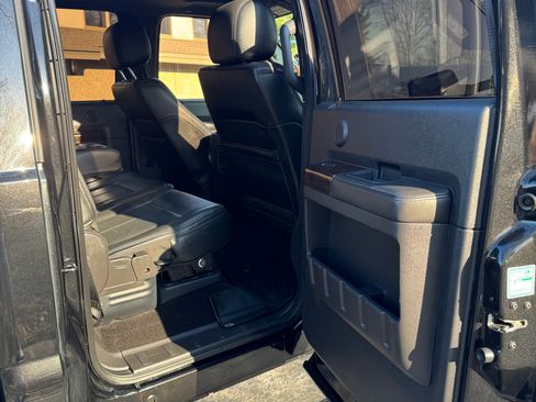 Used 2015 Ford F250 Platinum image 2