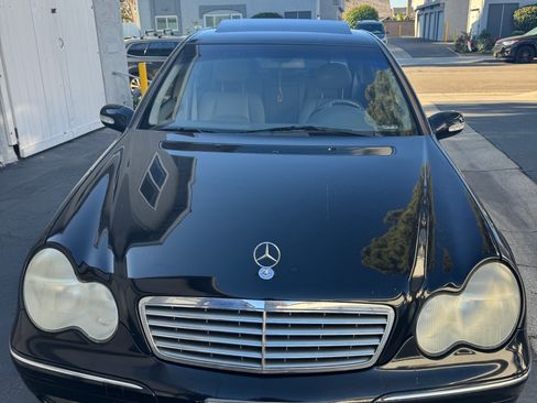 Used 2003 Mercedes-Benz C 320 Sedan image 1