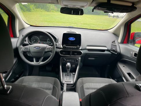 Used 2021 Ford EcoSport SE FWD image 8