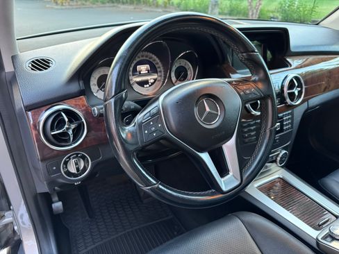 Used 2013 Mercedes-Benz GLK 350 4MATIC image 18