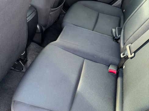 Used 2011 MAZDA MAZDA3 s Sport FWD image 16