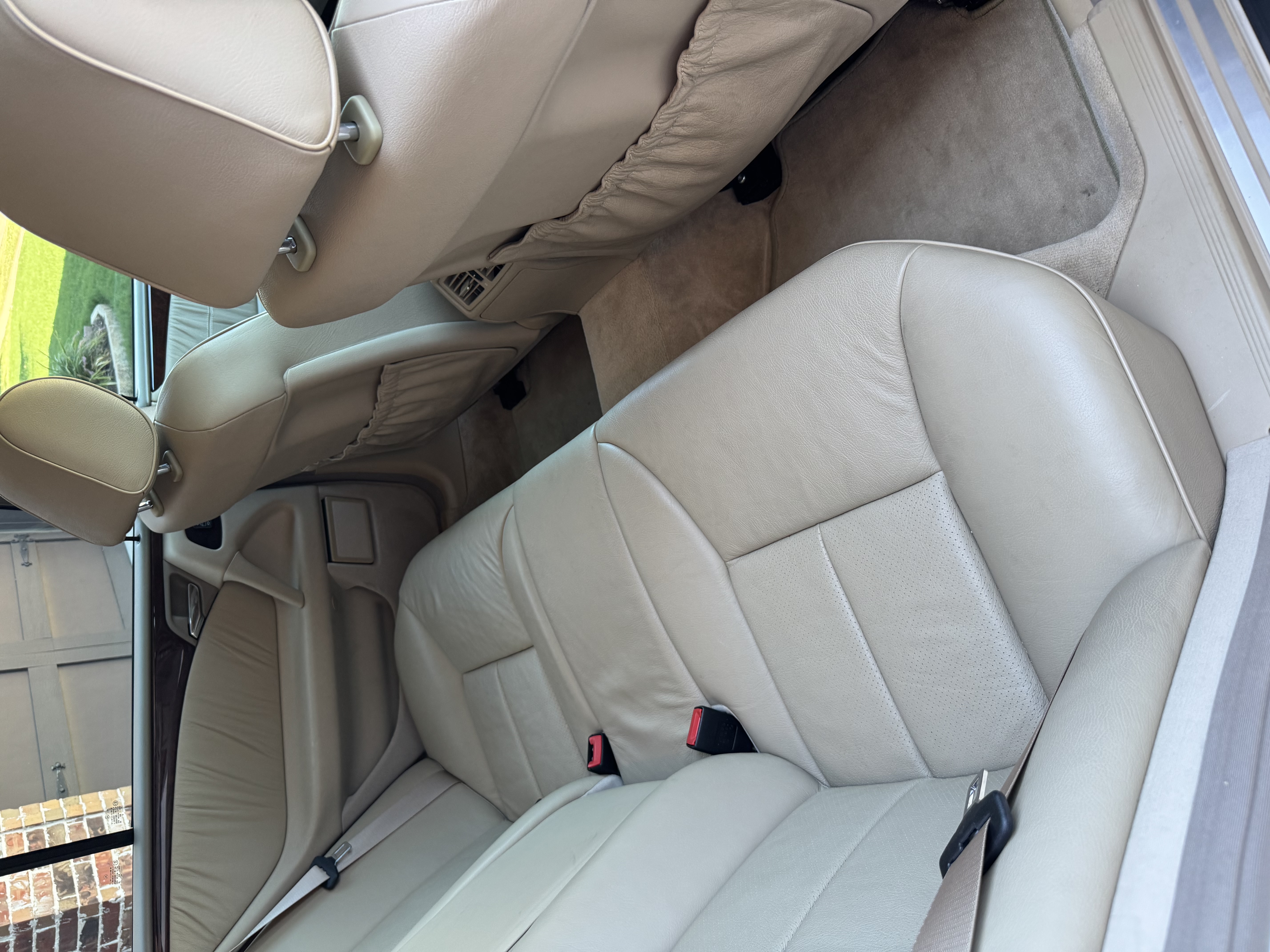 Used 1998 Mercedes-Benz E 320 Sedan image 14