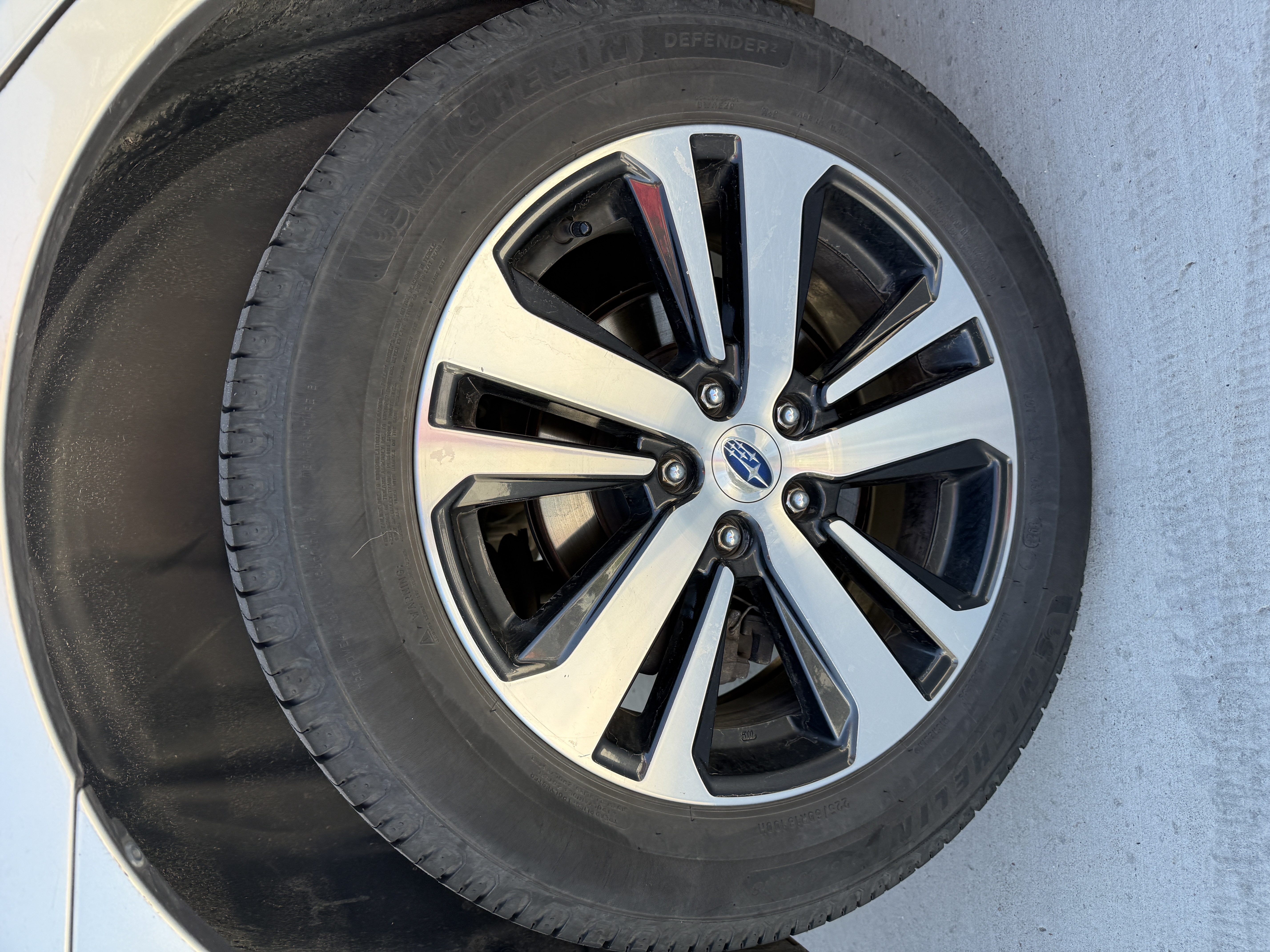 Used 2018 Subaru Outback 3.6R Limited AWD/4WD image 17