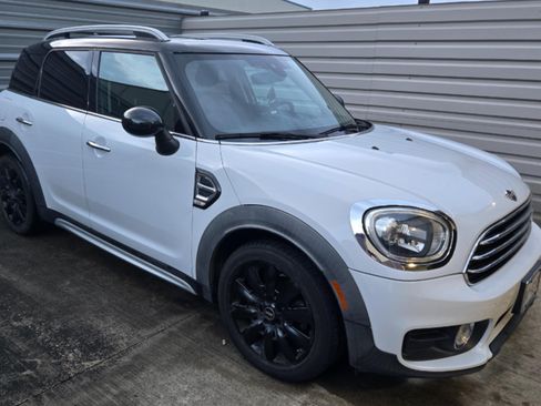 Used 2019 MINI Cooper Countryman image 1