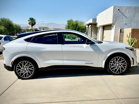 Used 2022 Ford Mustang Mach-E GT w/ GT Performance Edition AWD/4WD image 9