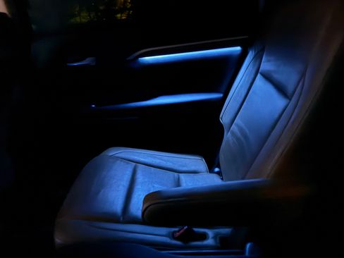 Used 2018 Toyota Highlander Limited image 21