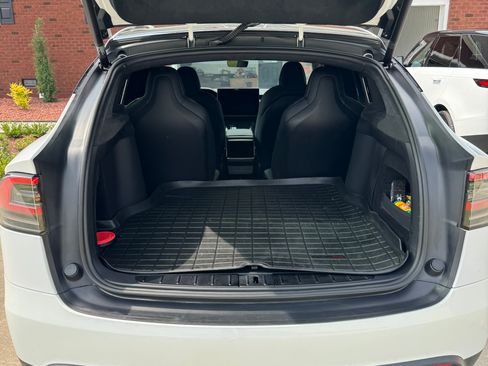 Used 2025 Tesla Model X Plaid AWD/4WD image 9