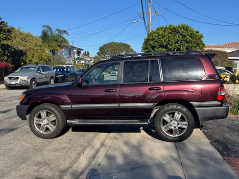 Used 2007 Toyota Land Cruiser image 1