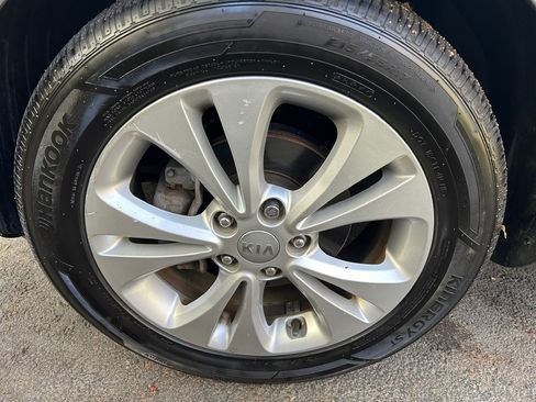 Used 2016 Kia Soul + w/ Primo Package image 22