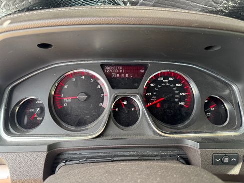 Used 2013 GMC Acadia Denali image 13