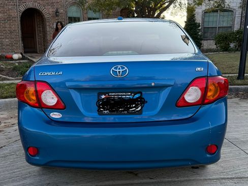 Used 2010 Toyota Corolla image 4