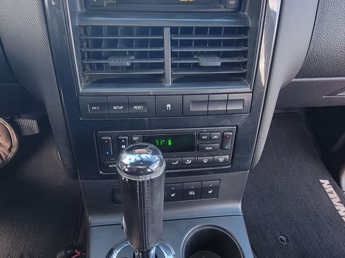 Used 2009 Ford Explorer Sport Trac Limited image 20