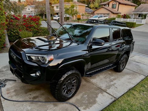 Used 2021 Toyota 4Runner TRD Pro image 1