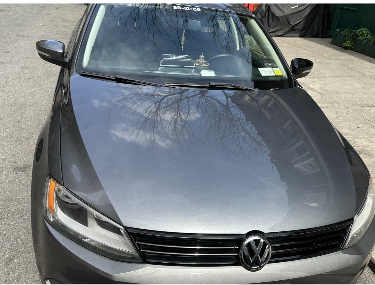 Used 2011 Volkswagen Jetta SE FWD image 12