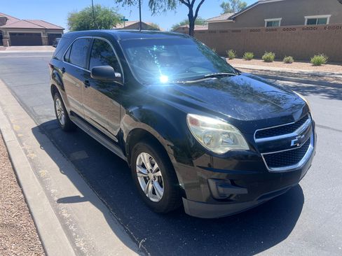 Used 2011 Chevrolet Equinox LS w/ Bluetooth Package FWD image 4