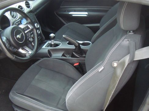 Used 2019 Ford Mustang GT image 10