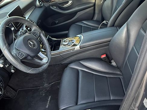 Used 2017 Mercedes-Benz C 300 C 300 4MATIC Sedan 4D image 23