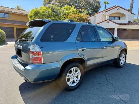 Used 2005 Acura MDX Touring image 2