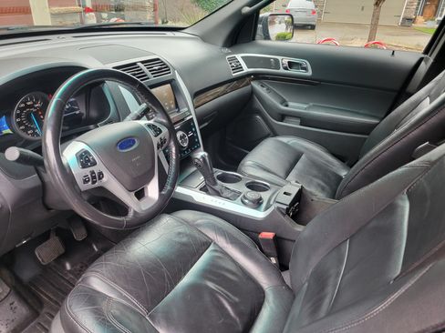 Used 2013 Ford Explorer Limited image 11
