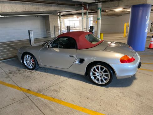 Used 2000 Porsche Boxster S RWD image 2