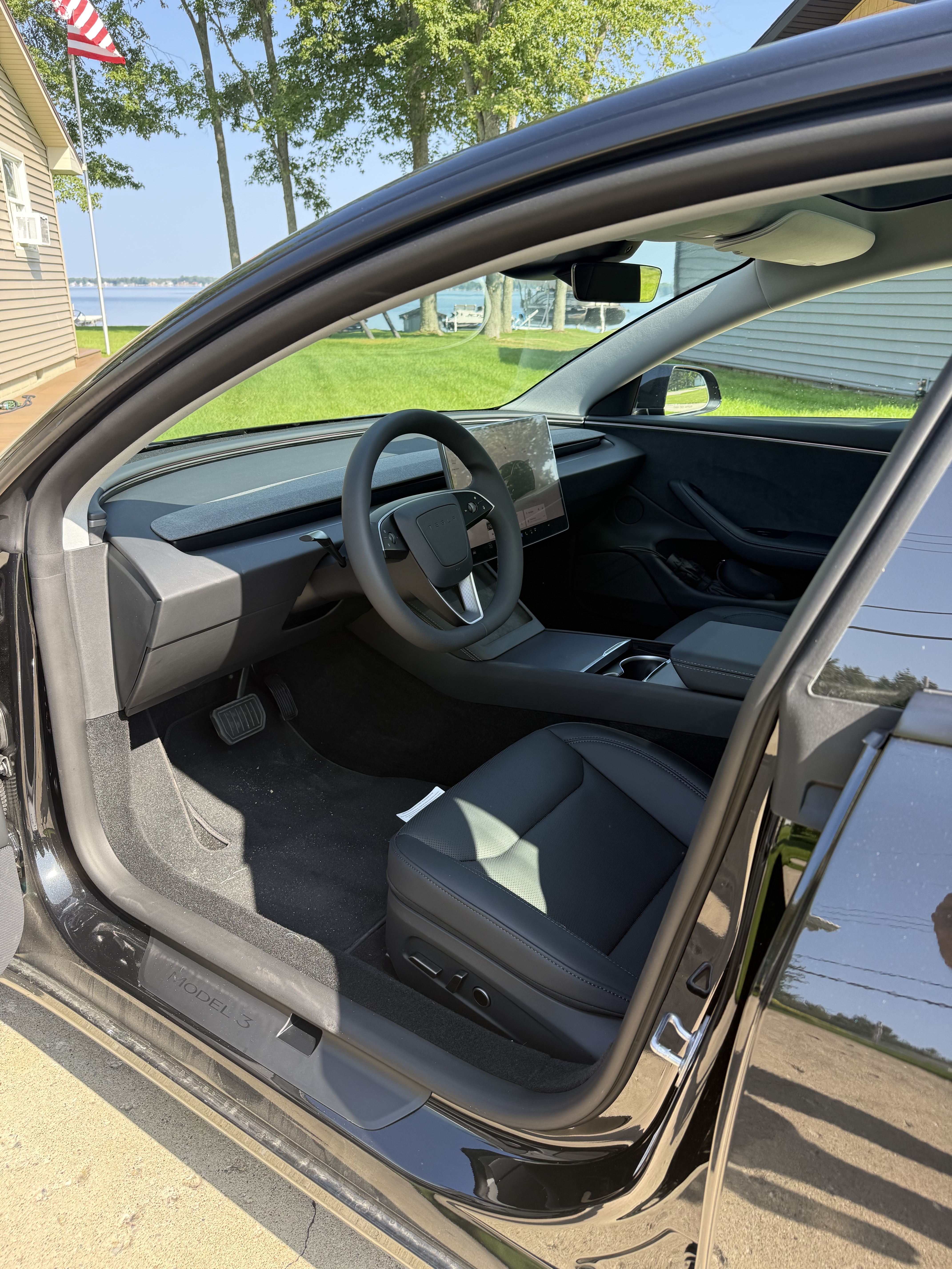 Used 2026 Tesla Model 3 AWD/4WD image 8