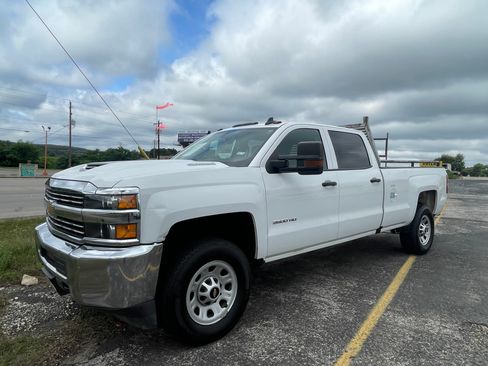 Used 2017 Chevrolet Silverado 3500 W/T w/ WT Convenience Package RWD image 4