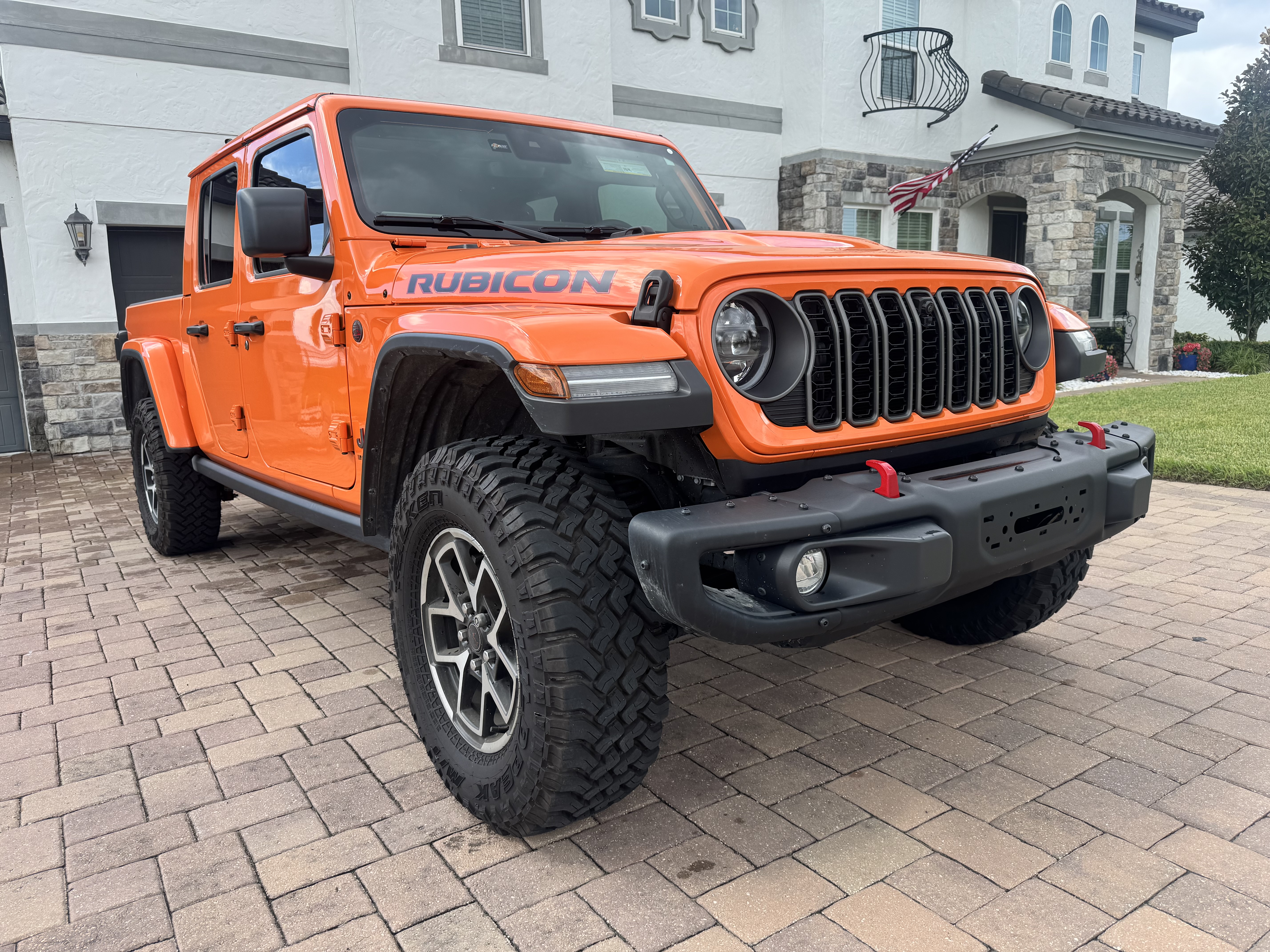 Used 2025 Jeep Gladiator Rubicon AWD/4WD image 1