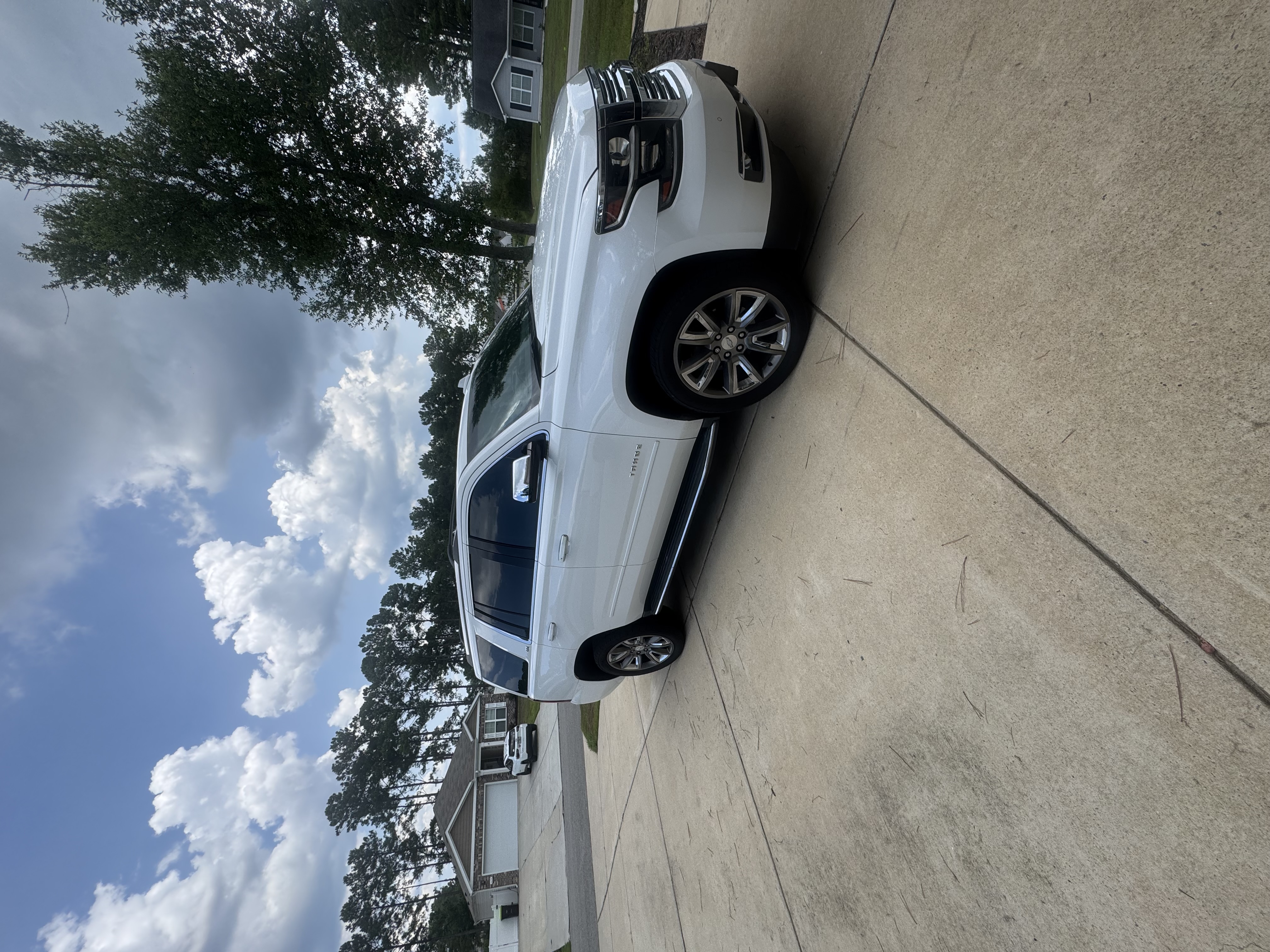 Used 2016 Chevrolet Tahoe LTZ AWD/4WD image 1