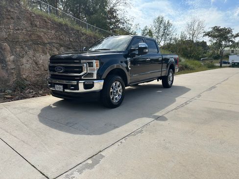 Used 2021 Ford F350 King Ranch w/ King Ranch Ultimate Package image 2