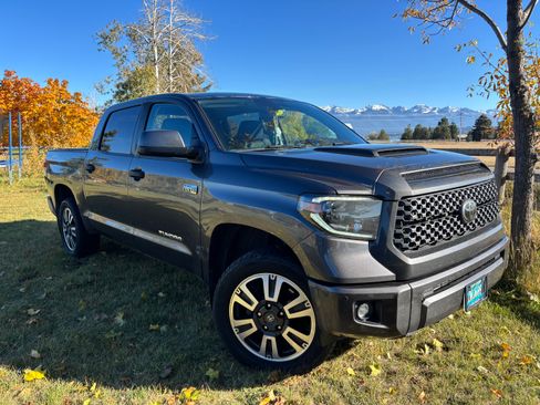 Used 2020 Toyota Tundra SR5 image 11