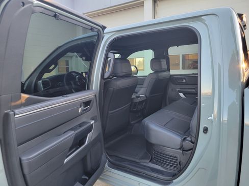 Used 2025 Toyota Tundra Platinum image 19