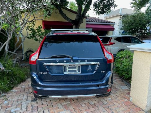 Used 2015 Volvo XC60 T5 Premier Plus image 8