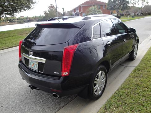 Used 2015 Cadillac SRX Luxury w/ Driver Awareness Package image 5