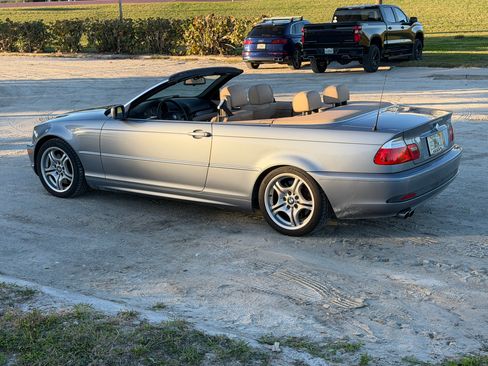 Used 2006 BMW 330Ci Convertible image 20