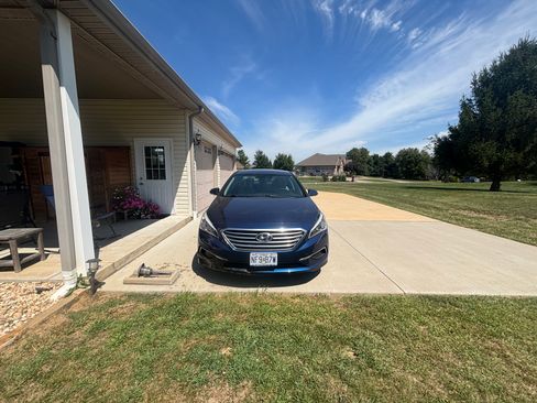 Used 2016 Hyundai Sonata SE FWD image 10