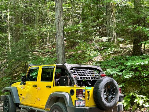Used 2009 Jeep Wrangler Unlimited X image 4
