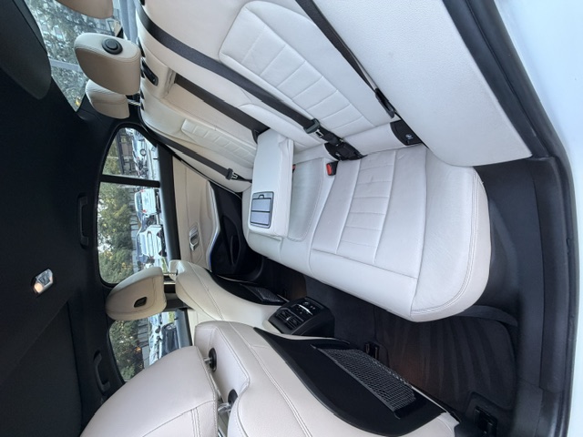 Used 2020 BMW 330i Sedan w/ Convenience Package RWD image 12