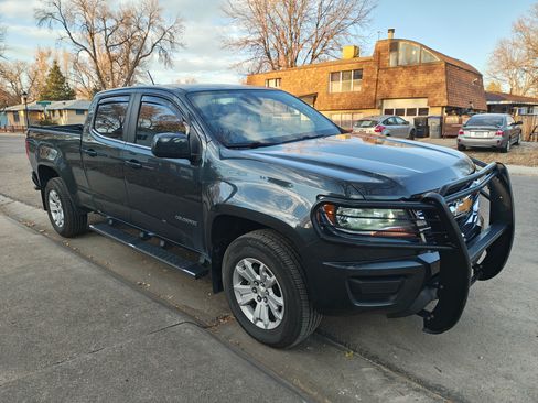Used 2018 Chevrolet Colorado LT w/ Safety Package image 1