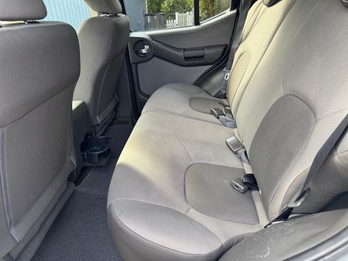 Used 2013 Nissan Xterra S image 9