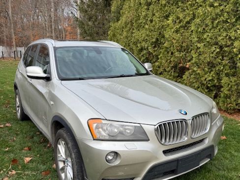 Used 2014 BMW X3 xDrive28i image 1