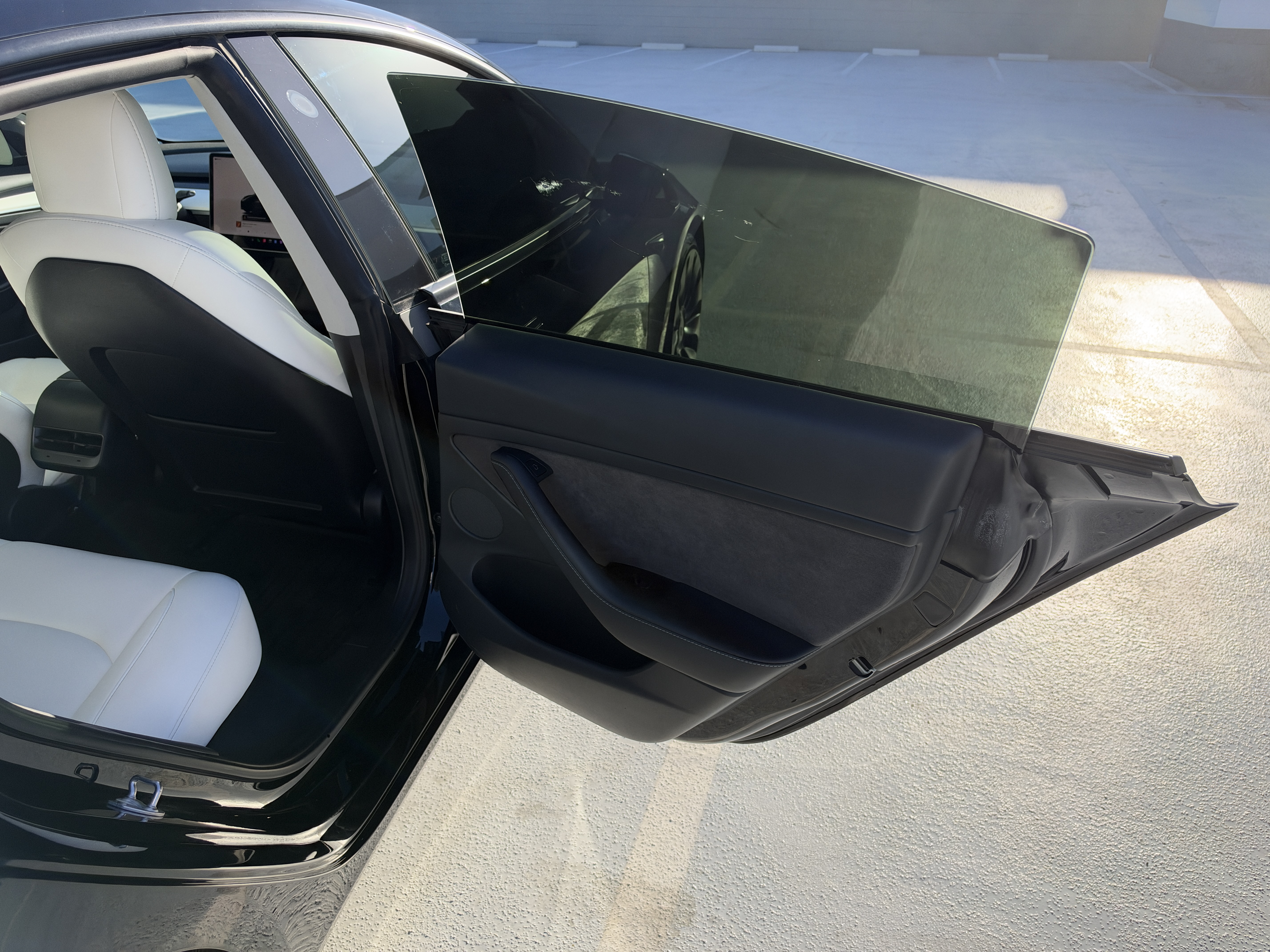 Used 2022 Tesla Model 3 Performance AWD/4WD image 22
