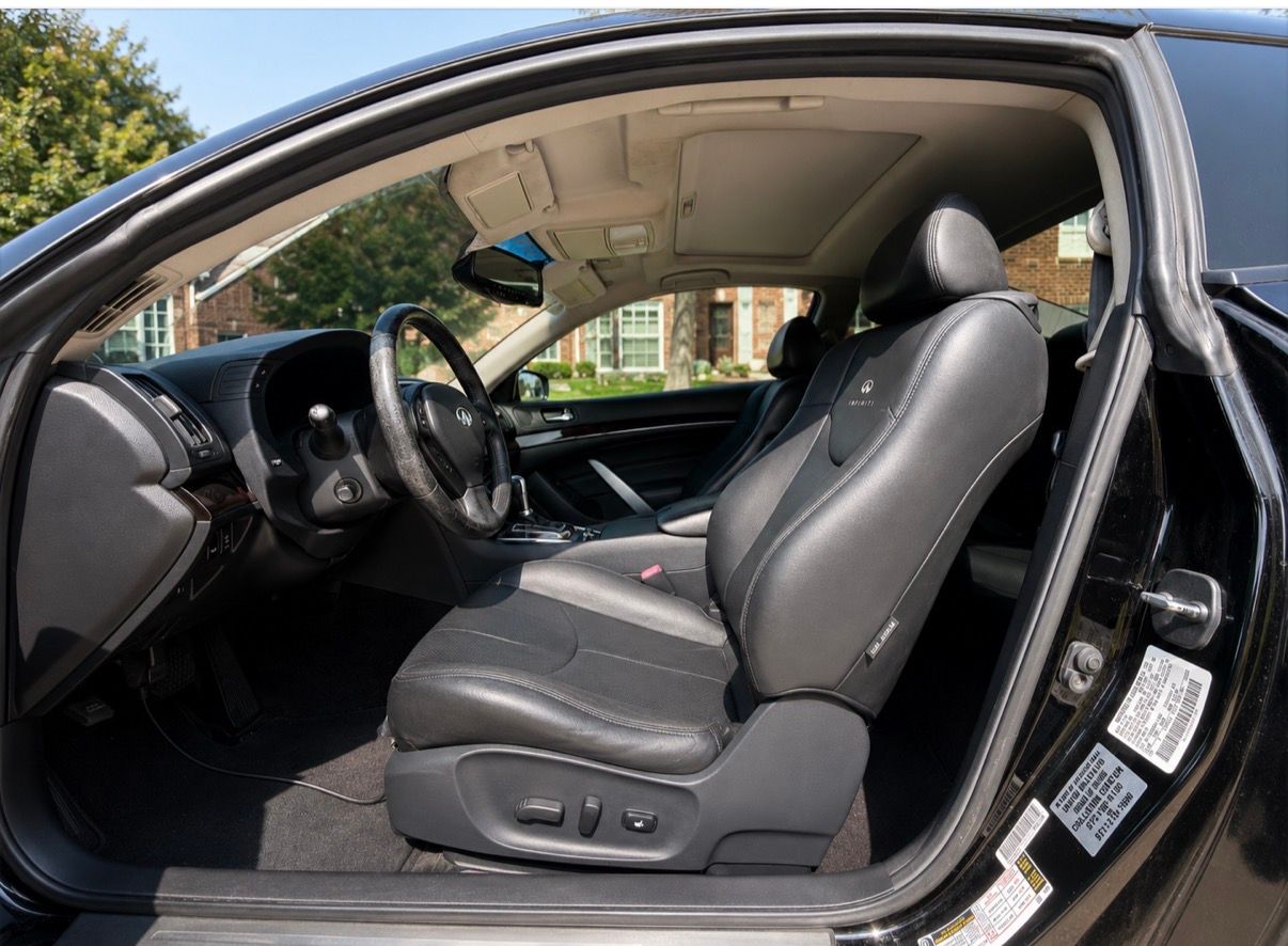 Used 2014 INFINITI Q60 Journey w/ Premium Package RWD image 9