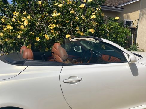 Used 2002 Lexus SC 430 Convertible image 8