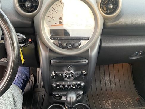 Used 2011 MINI Cooper Countryman S image 13