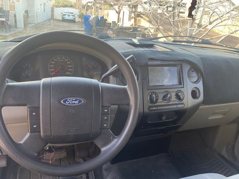 Used 2007 Ford F150 STX image 9