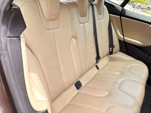 Used 2014 Tesla Model S 85 RWD image 14
