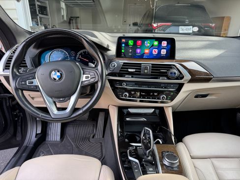 Used 2019 BMW X4 xDrive30i w/ Executive Package image 11