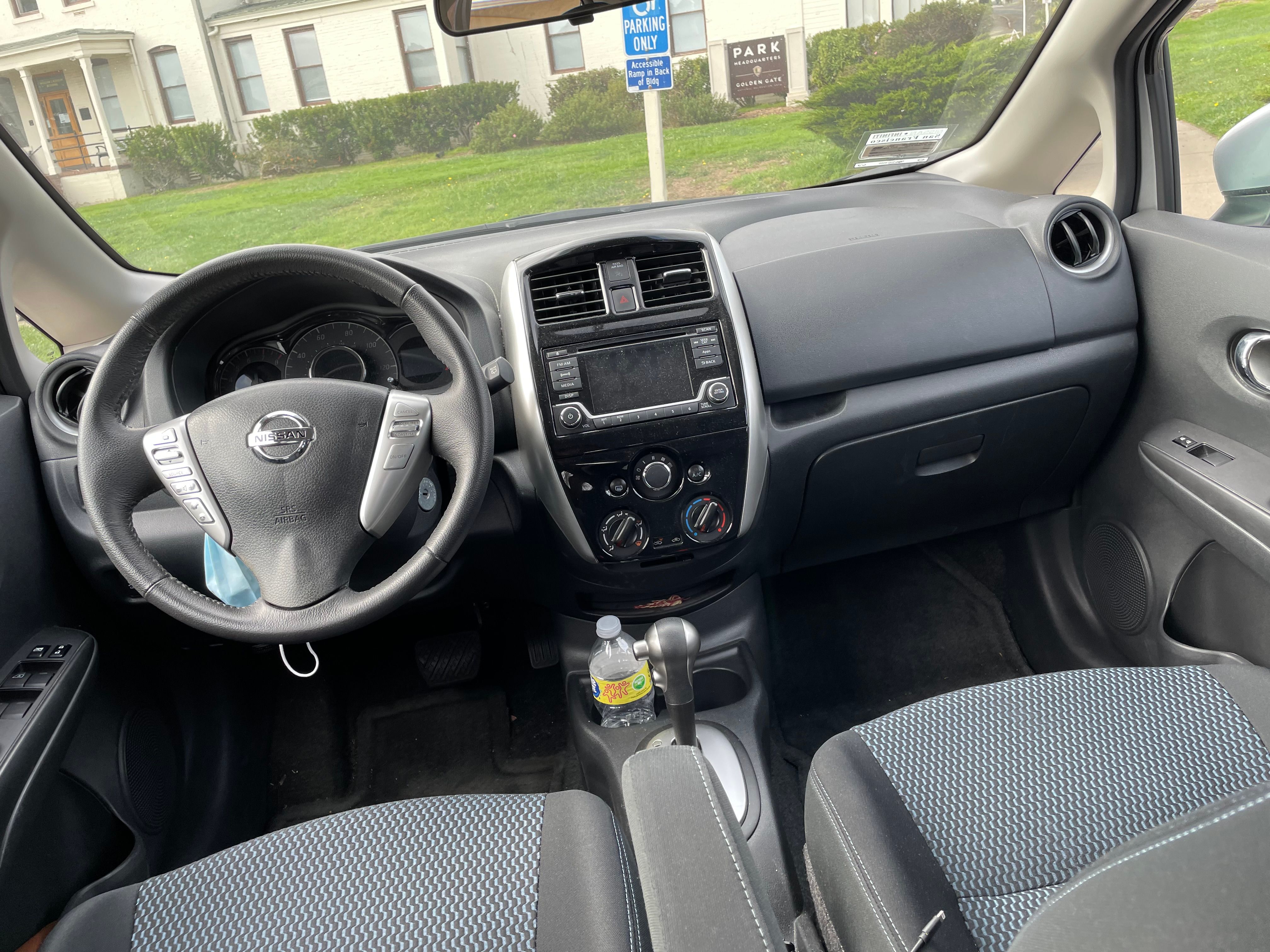 Used 2016 Nissan Versa Note SV FWD image 9